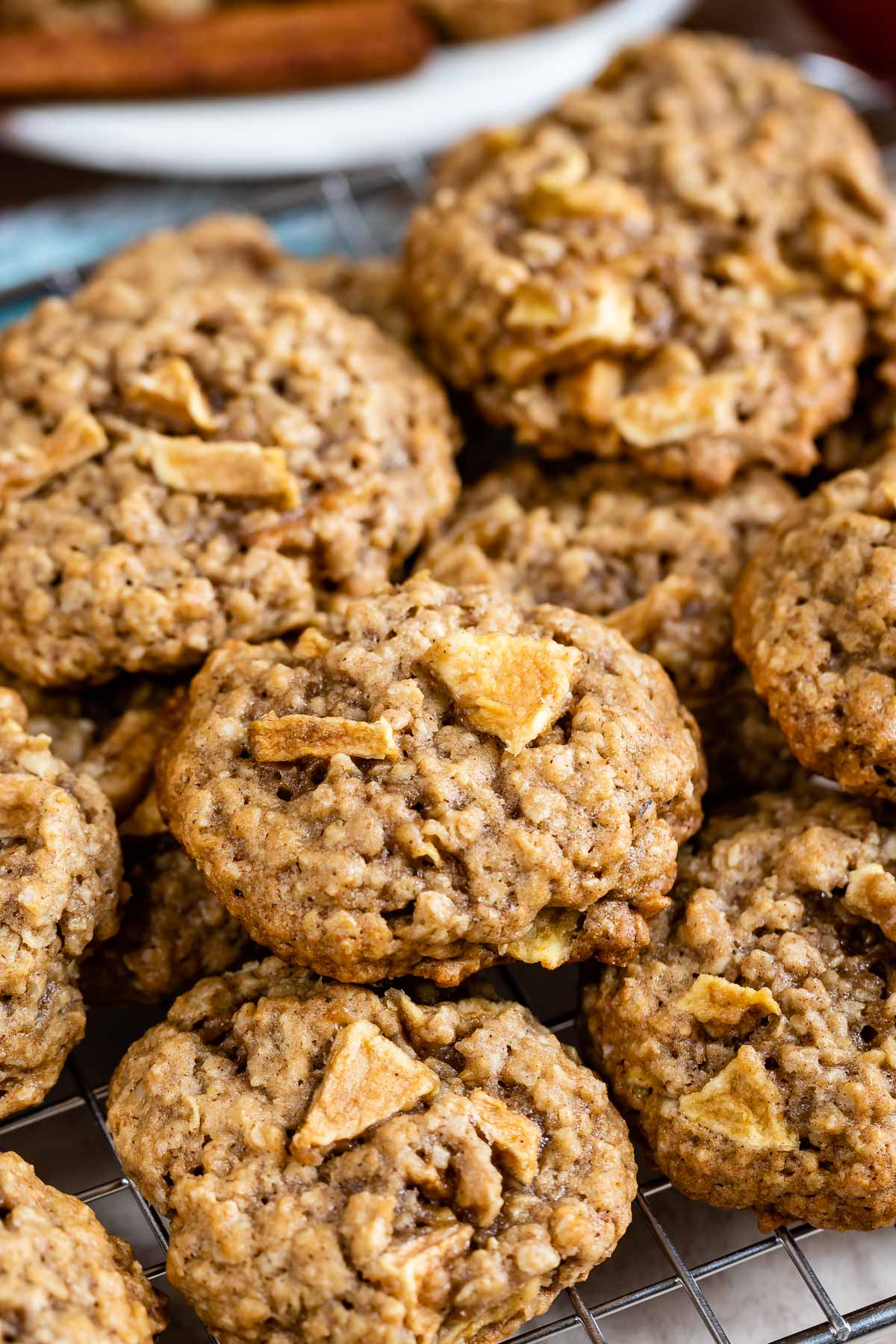 Soft & Chewy Apple Oatmeal Cookies: Your Fall Favorite